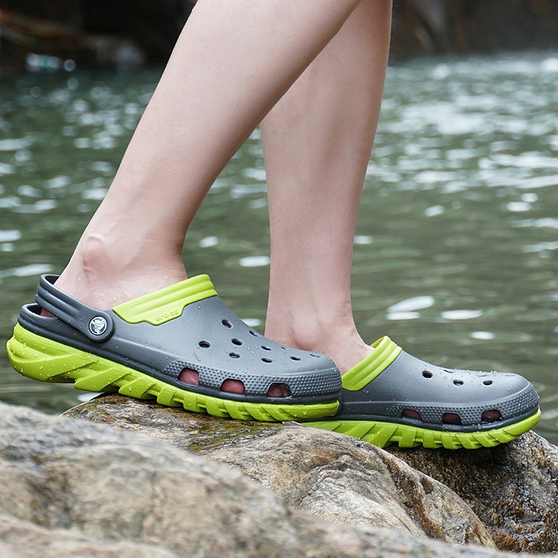 crocs m 11