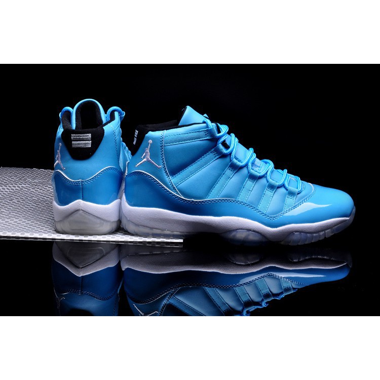 all blue basketball shoes