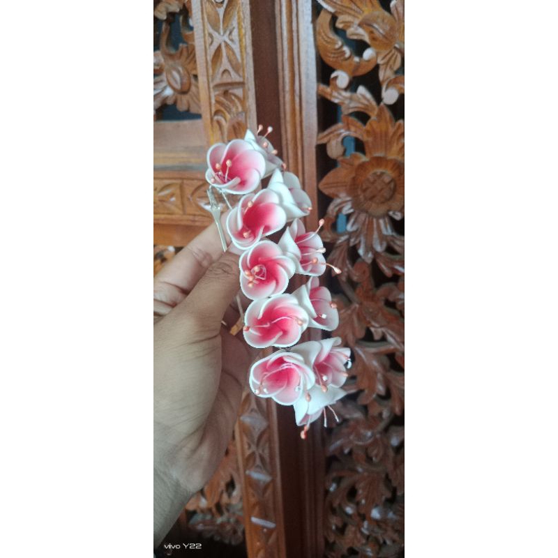 Japanese Clover Sponge Pistil Sari Sponge – Hari Raya