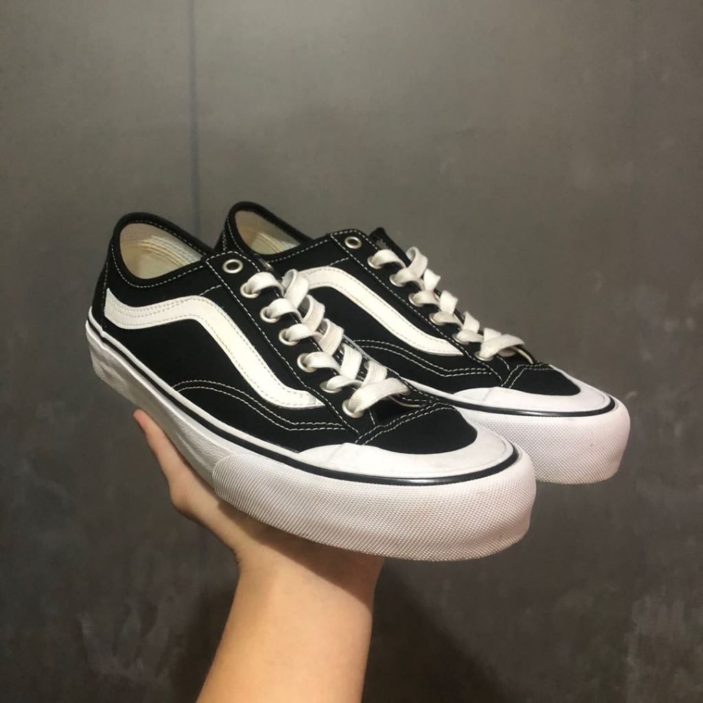 Shop vans style 36 decon sf for Sale on Shopee Philippines