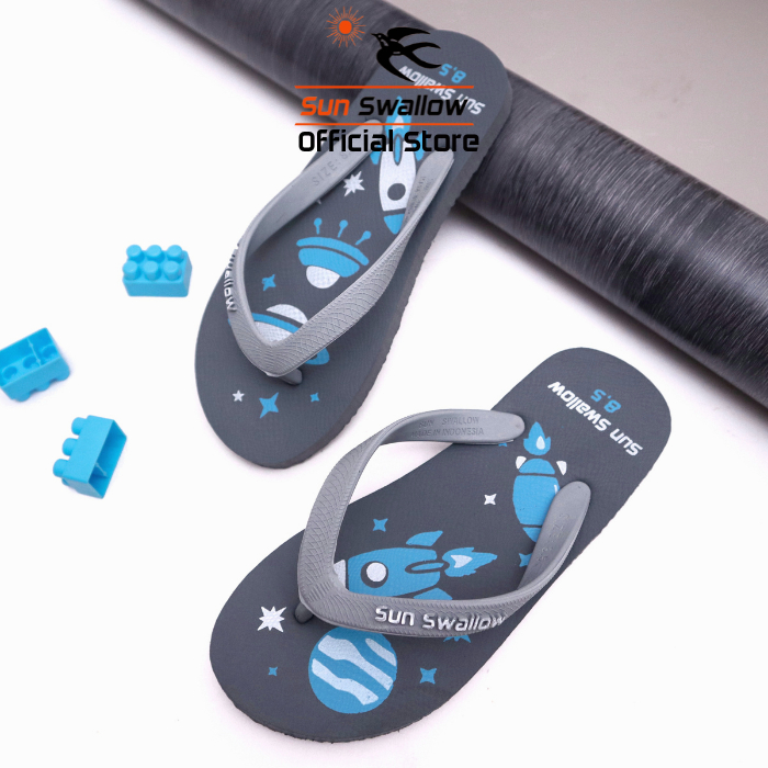 Sun Swallow Children's Rubber Flip Flops Planet Sandals Grey Size 8 | 8.5 Size 29 30 31 32 - Image 4