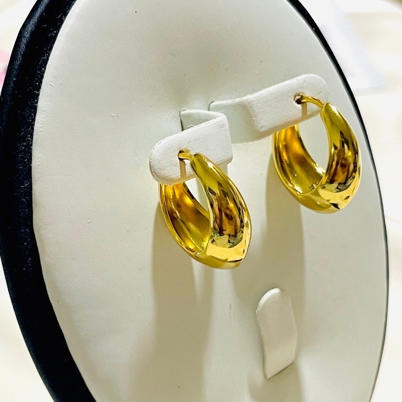 Chunky Dome Medium Hoop Earrings | 18K Yellow Gold Settings | Minimalist & Elegant product photo 4