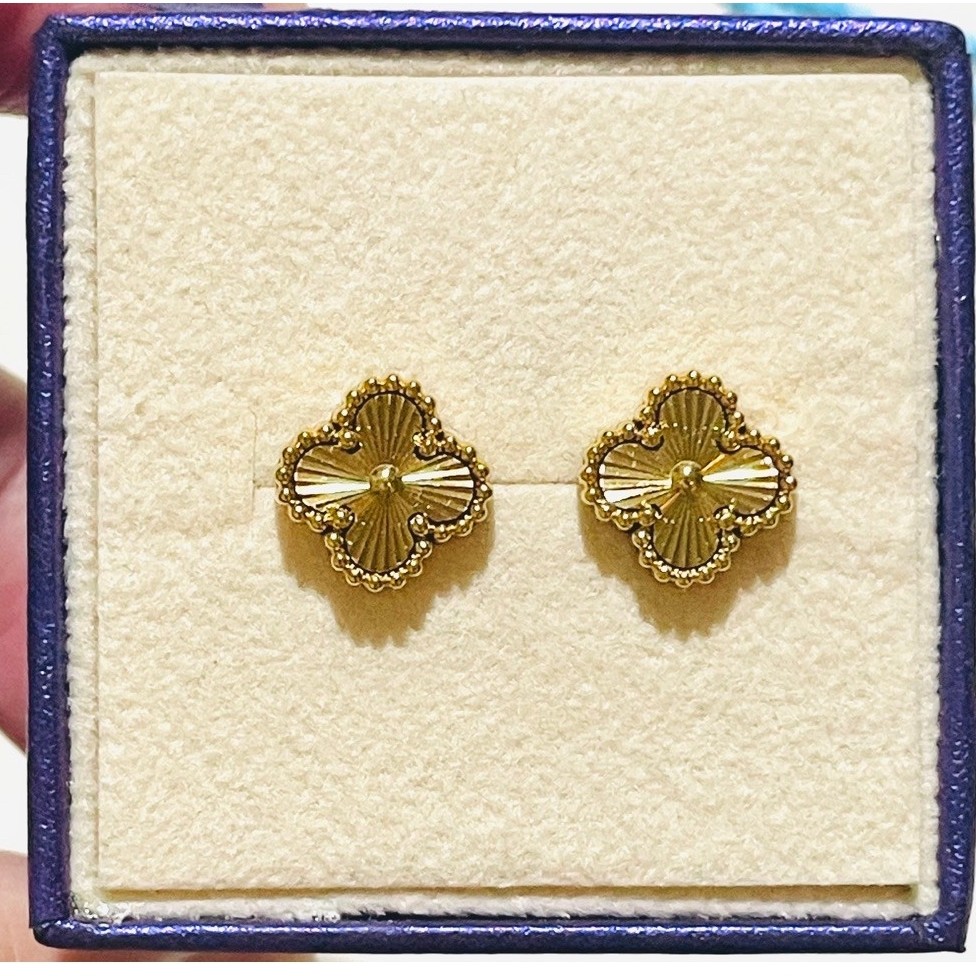 VC@-Inspired Vintage Alhambra Stud Earrings | 18K Yellow Gold | Guilloché Sunburst Finish product photo 1