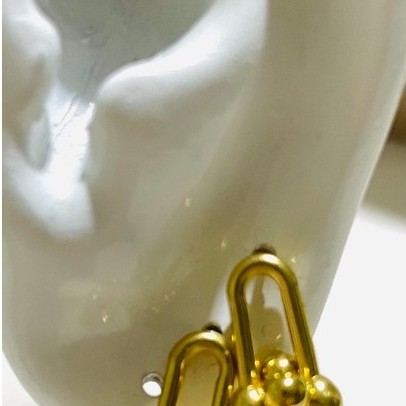 U-Link Stud Earrings | Modern Hardware-Inspired Design | 18K Yellow Gold Setting product photo 5