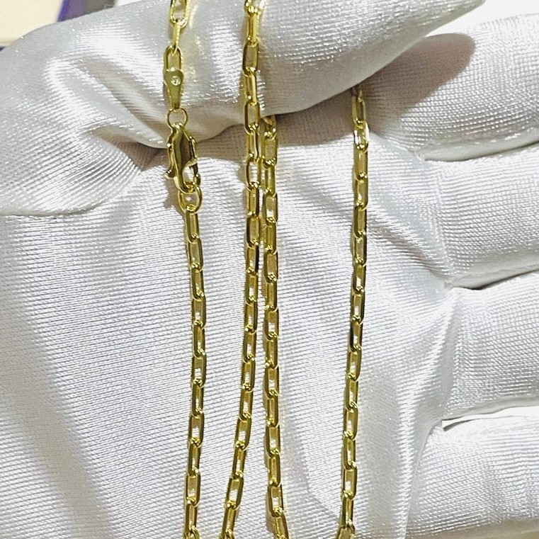 Small Paper Clip Chain Necklace | 16 Inches | 18K Yellow Gold Settings | Diagonal-Cut product photo 5