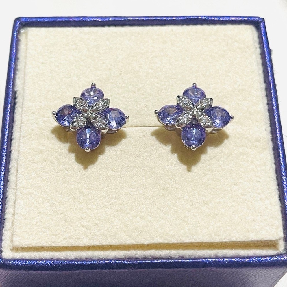 Amethyst Cluster Stud Earrings | Platinum Setting | Diamond Accents | Lab-Grown Amethyst product photo 5