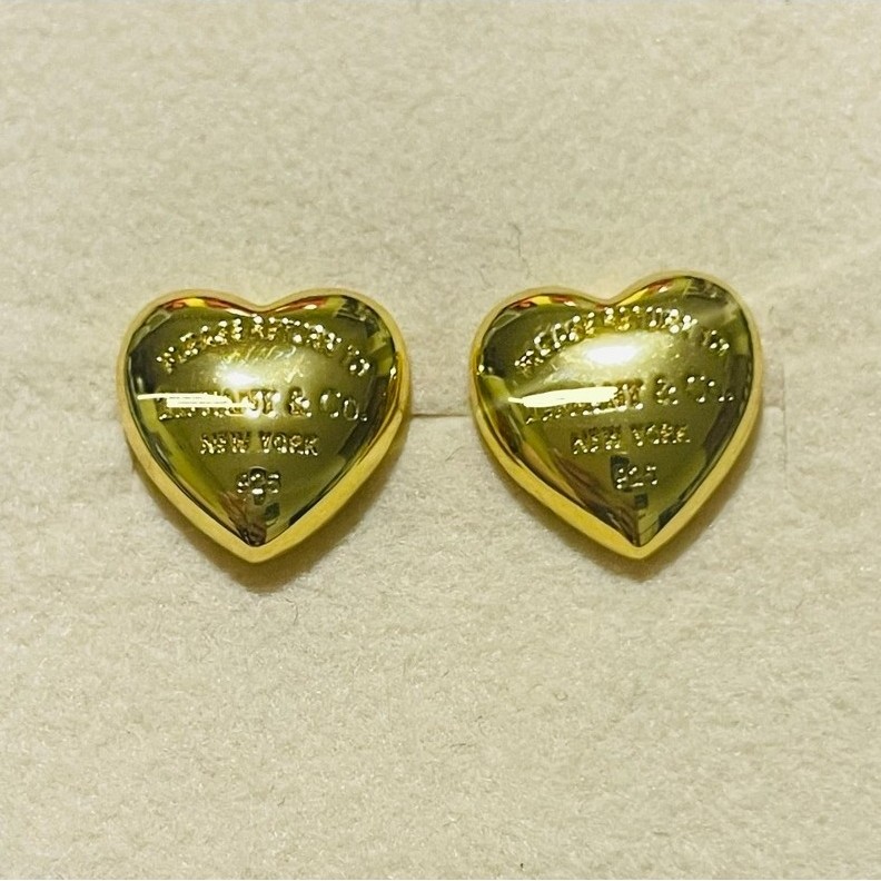 Tiff@ ny-Inspired Heart Stud Earrings | Yellow Gold Settings | Polished Heart Design product photo 1