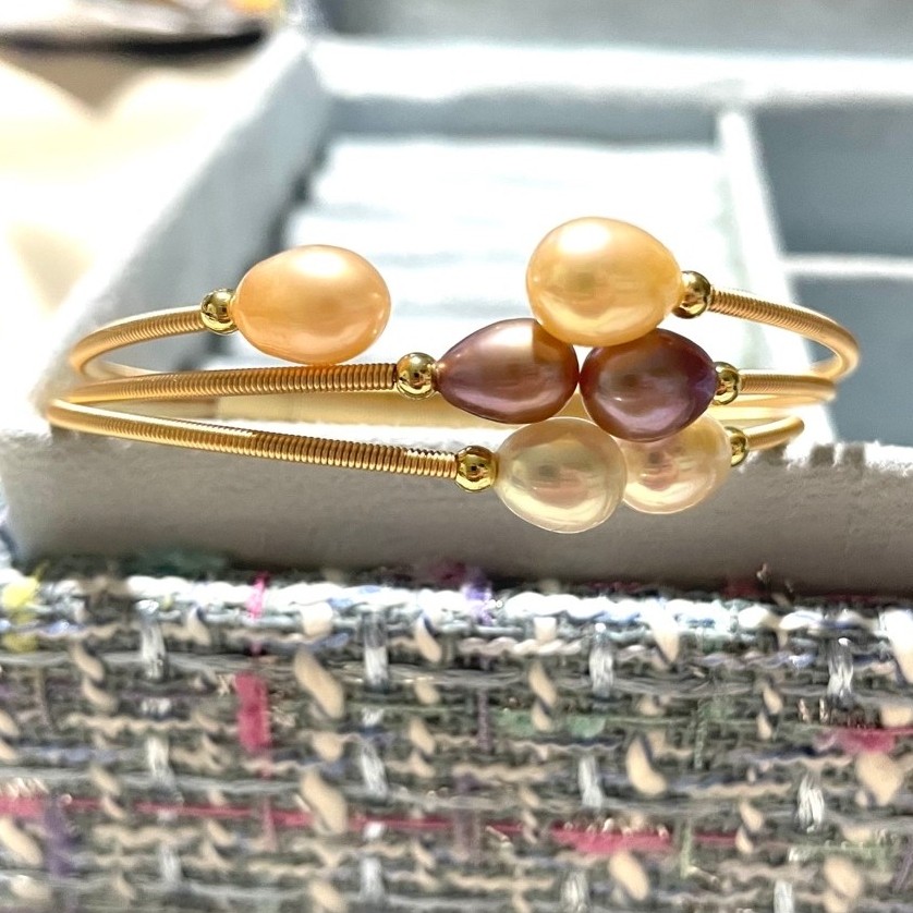 Multi-Tone Freshwater Pearl Wrap Bangle | 18K Gold Setting | Adjustable Open Cuff product photo 4