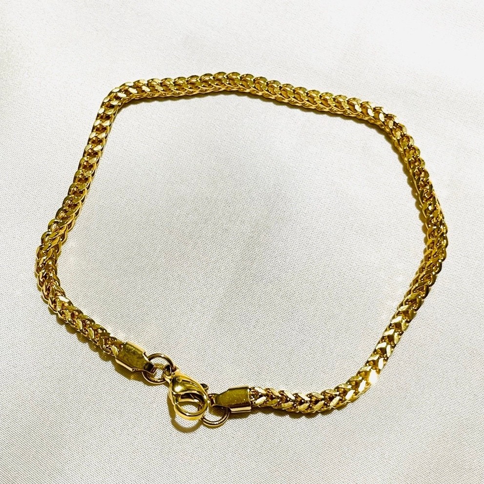 Wheat Chain Bracelet | Braided Box-Link Design | Rich 18K Yellow Gold Setting | 8 Inches product photo 1