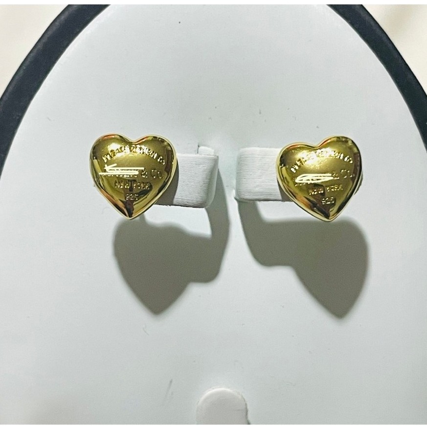 Tiff@ ny-Inspired Heart Stud Earrings | Yellow Gold Settings | Polished Heart Design product photo 5