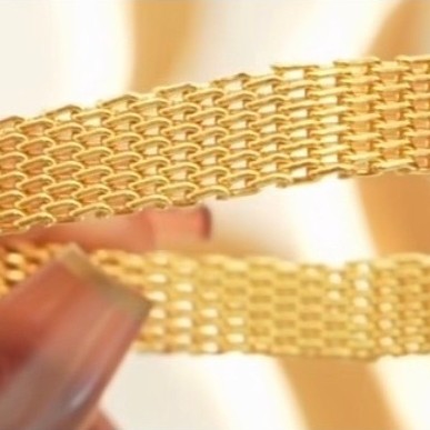 Vintage Mesh Bracelet | 18K Yellow Gold Settings | Solid Lock | 17–17.5 cm product photo 4