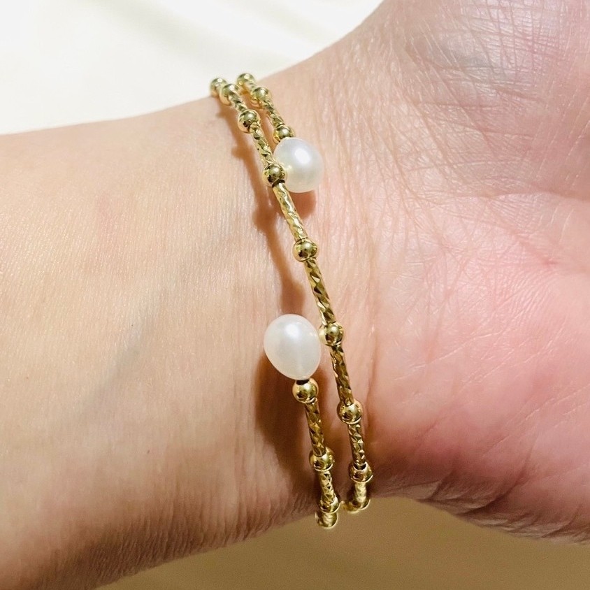 Freshwater Pearl Spiral Wrap Bracelet | Textured 18K YG Settings|Multi-Colored Pearls product photo 5