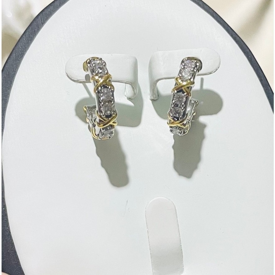 Tiff@ ny-Inspired Loop Stud Earrings | Platinum Settings | Sixteen-Stone Diamond Accent product photo 3
