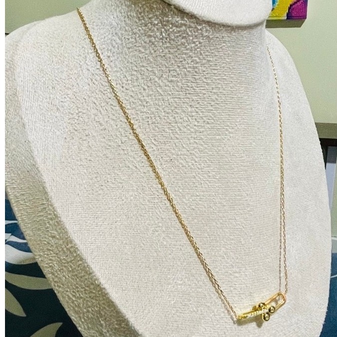 Double Link Pavé Pendant Necklace | 18K Yellow Gold Setting | Adjustable 17–19 Inches product photo 3