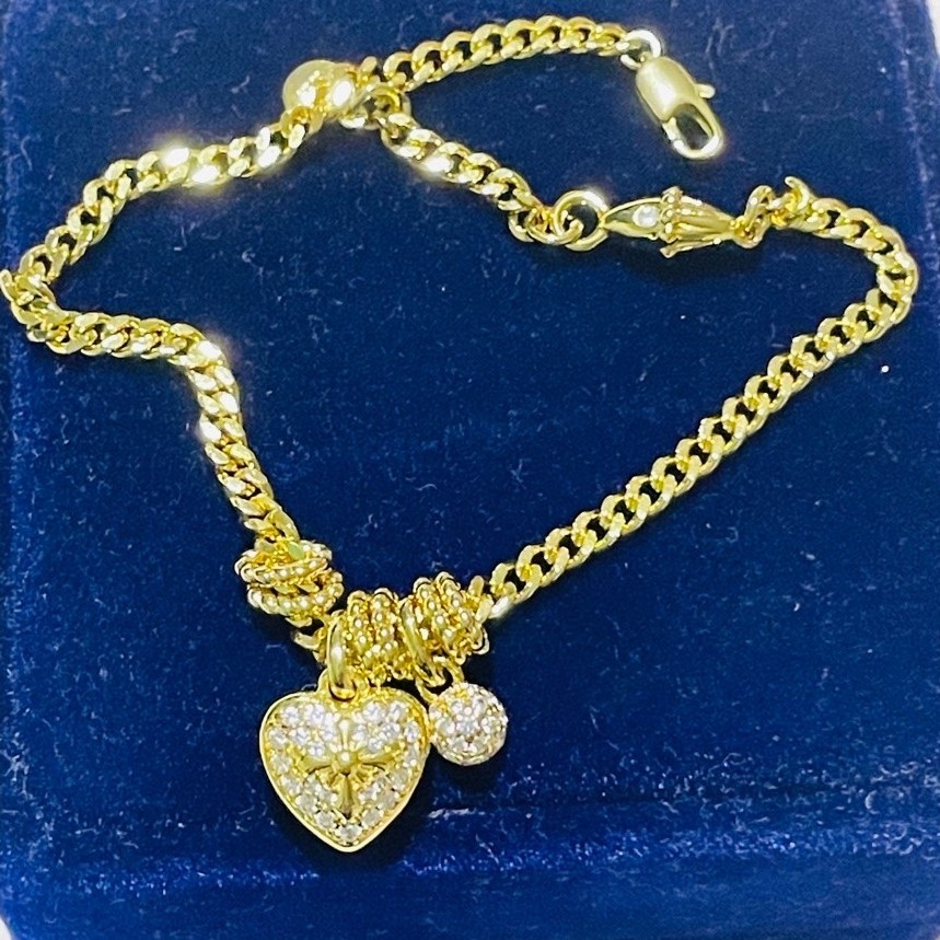 Curb Chain Bracelet (Japan Chain Style) | Pavé Heart & Ball Charms | Dia Accents product photo 1