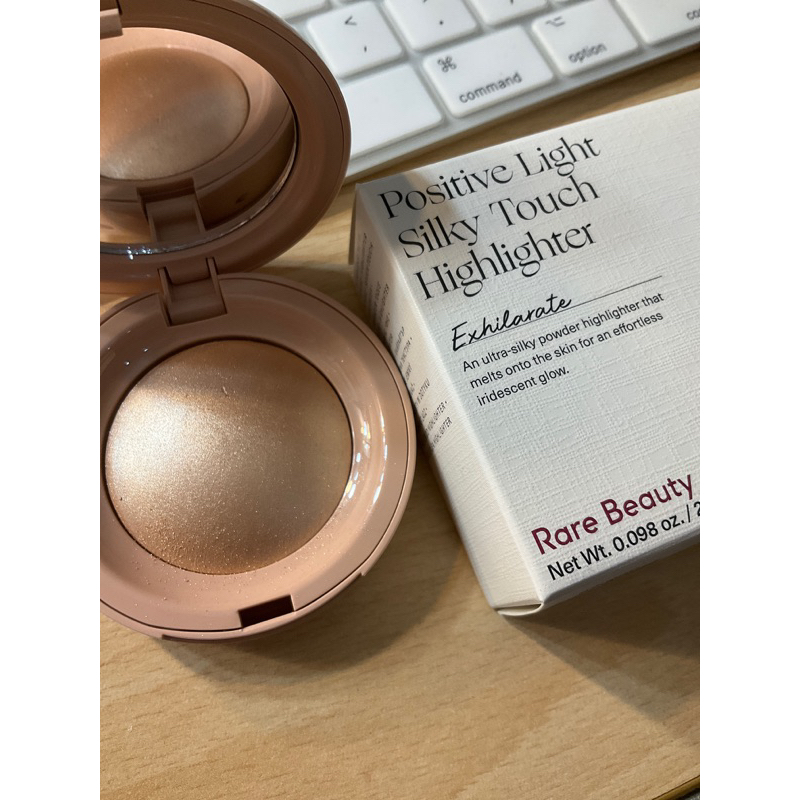 RARE BEAUTY Positive Light Silky Touch Highlighter in Exhilarate 2.8g