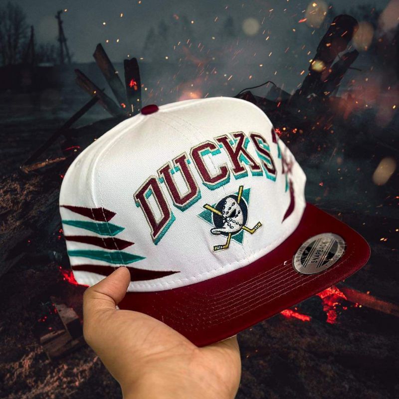 MIGHTY DUCKS VINTAGE CAP SNAPBACK ADJUSTABLE HIGH QUALITY