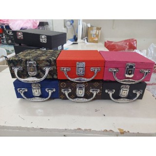 TARI CASE CAPACITY OF 12