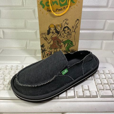 002 SANUK SHOES PLAIN CANVAS FOR MENS 40-44 | Shopee Philippines