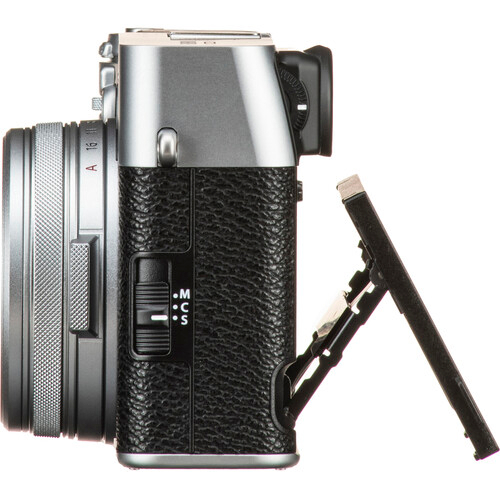 fujifilm x100v silver camera