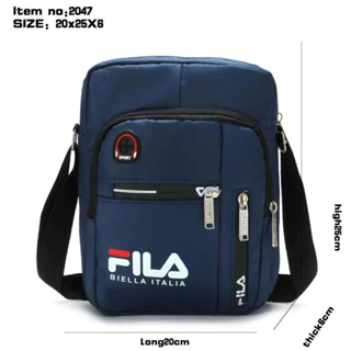 Bereiken Dank u voor uw hulp bed FILA Brand Logo Square School Water Repellent Shoulder Bag A4 | lupon.gov.ph
