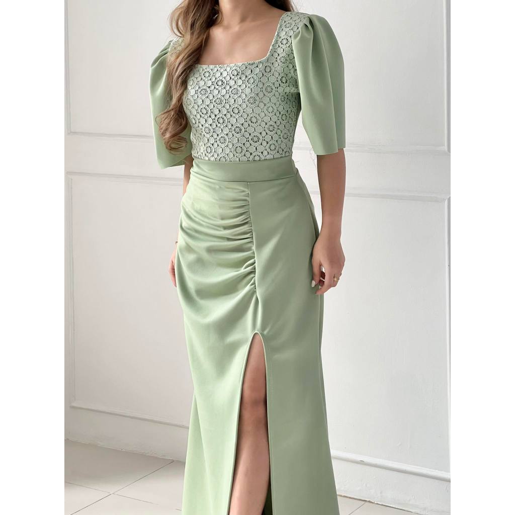 green emerald velvet dress Cora Spearman Hawaii WOMENS Mod Aloha Black Pleated Maxi Skirt   Coradorables Hawaii