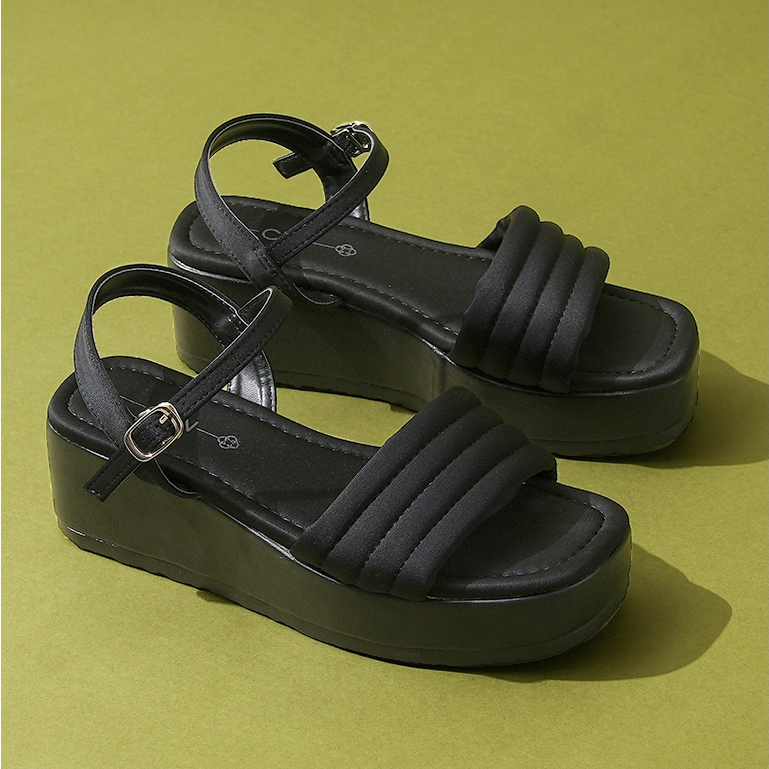Cln sandals 219 deals