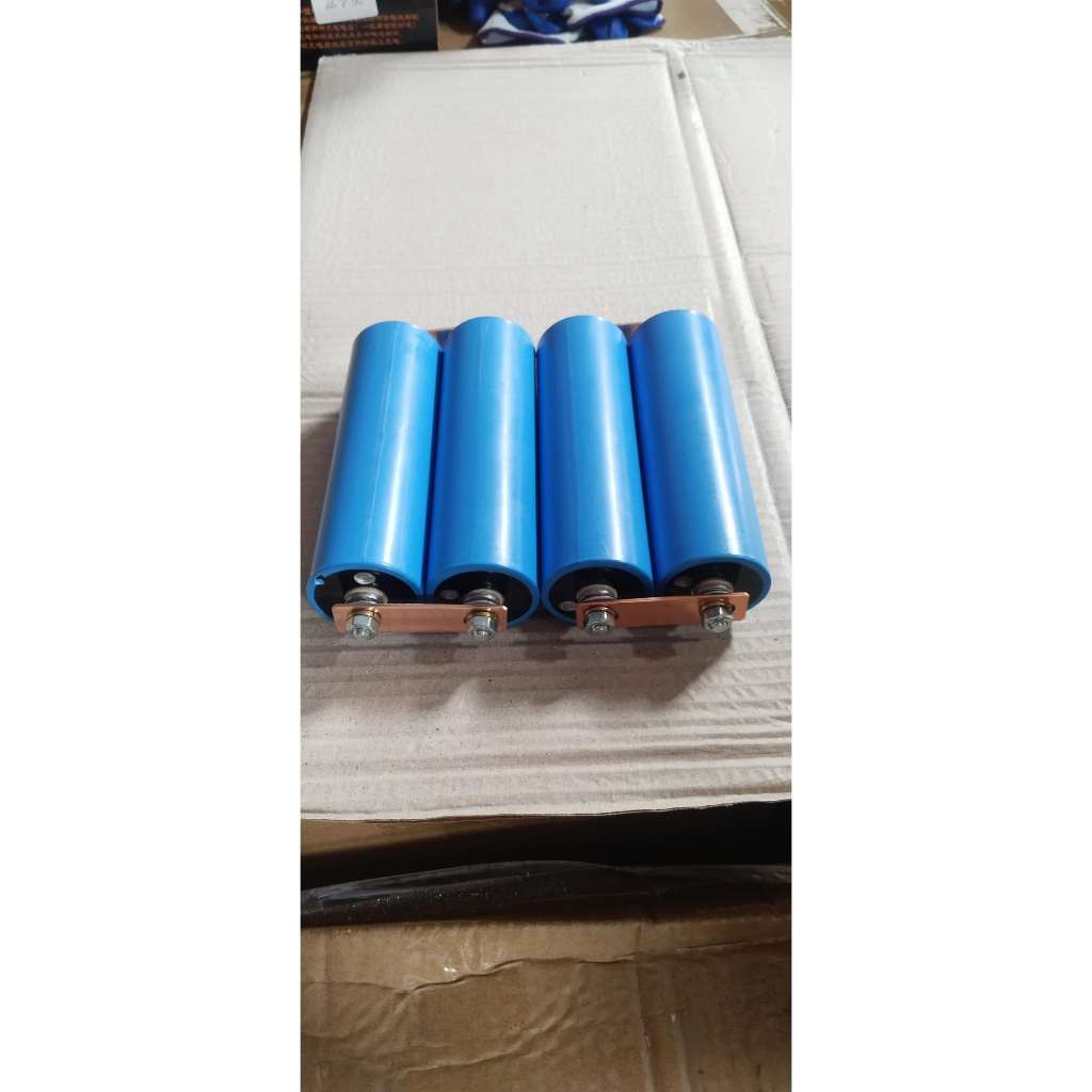4PCS BRANDNEW EVE 20AH / 15AH LIFEPO4 BATTERY CYLINDRICAL RECHARGEABLE-FREE SCREWS, BUSBAR & HOLDER — view 2