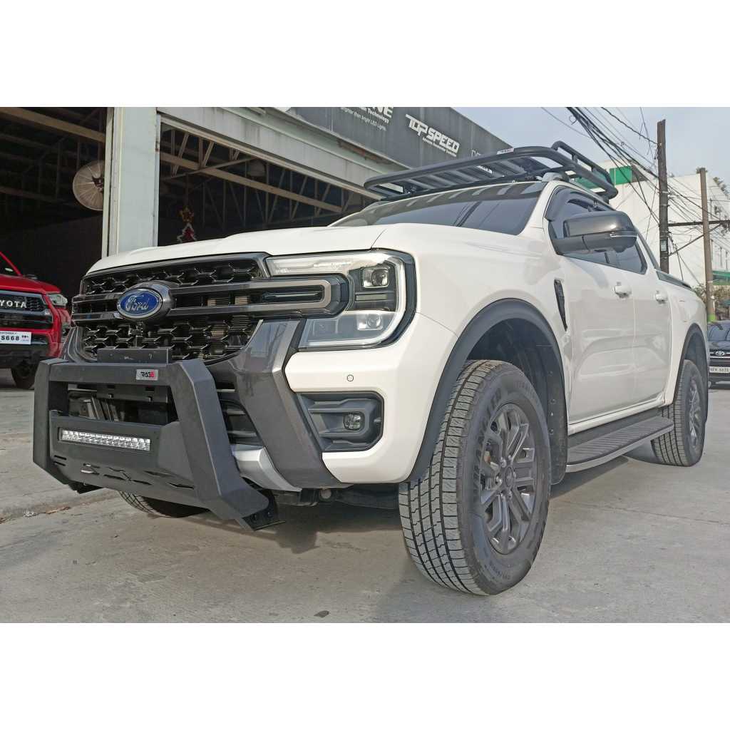 RAGE R-SERIES NUDGE BAR WITH LED LIGHT FOR FORD RANGER RAPTOR & RANGER T6 | EASY TO INSTALL - Image 3