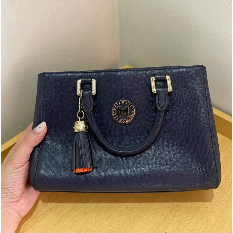 Metro city bag original price clearance