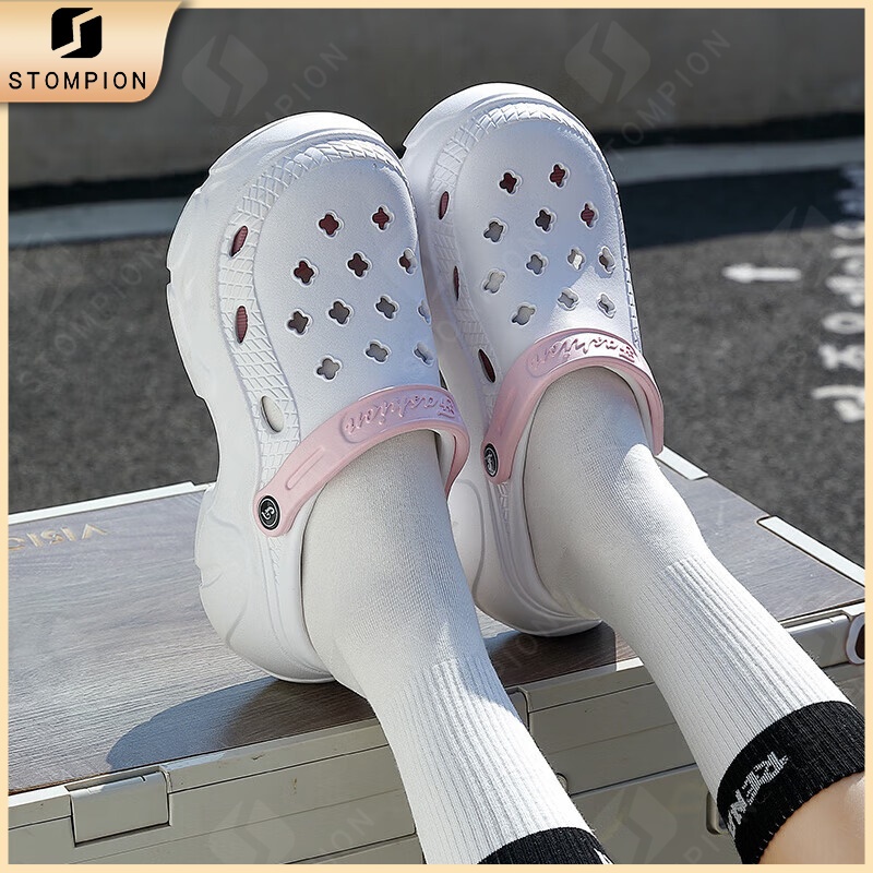 STOMPION Flat Sandals For Women Clogs Cartoon Chunky Rubber Sandals Beach Slippers For Women - Image 8