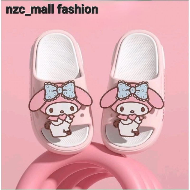 【NZC】_mall Super new kids kuromi Word slippers - Image 4