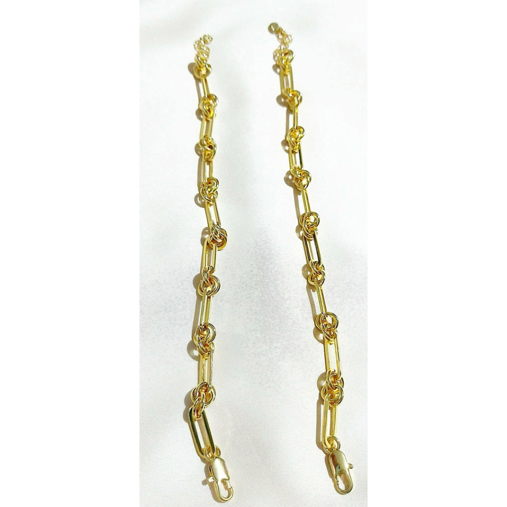 Knot Link Paperclip Bracelet | Adjustable 7.5–8.5 Inches | Yellow Gold Setting product photo 5