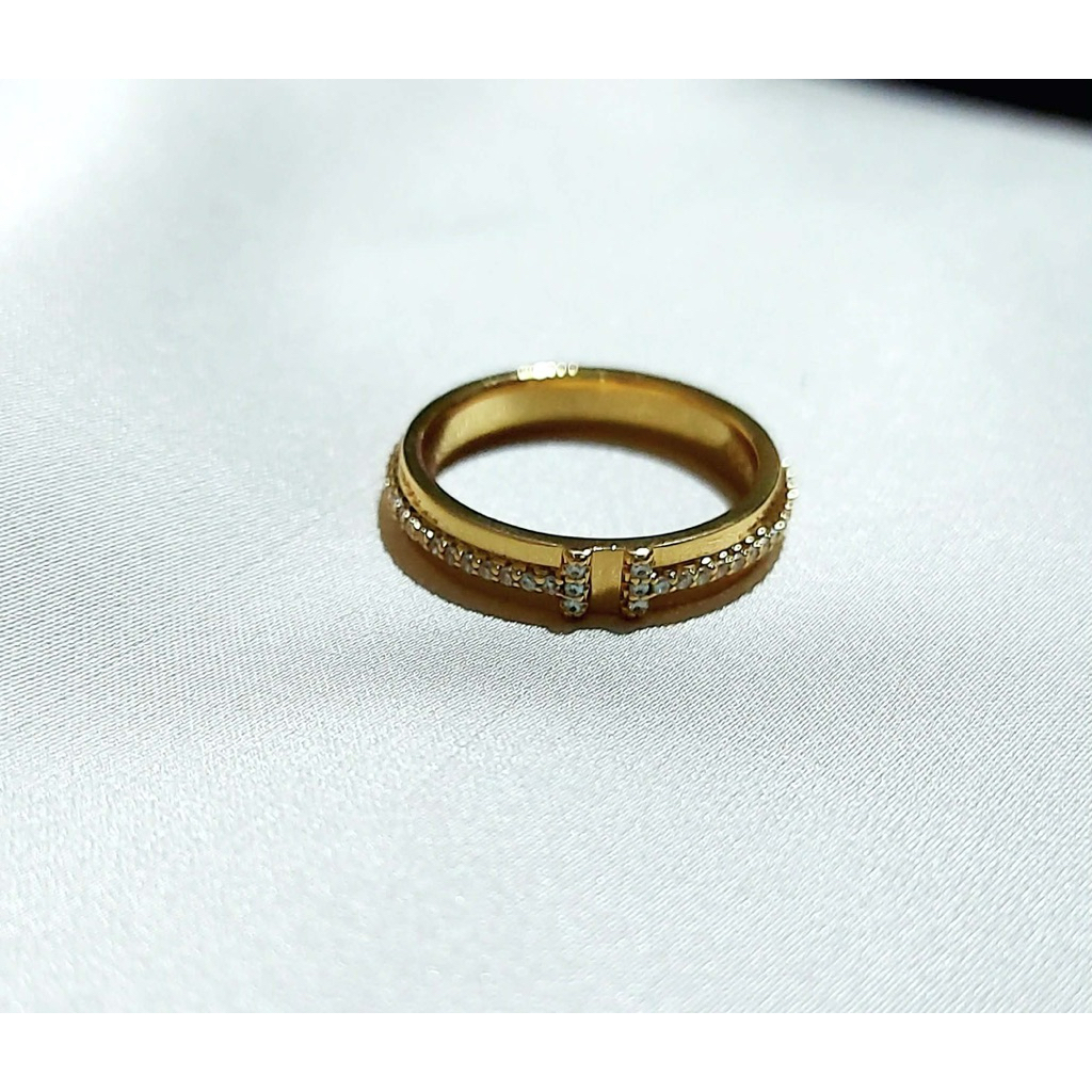 Tiff-Inspired Ring with Diamond Surround – Yellow Gold Setting S8 product photo 4
