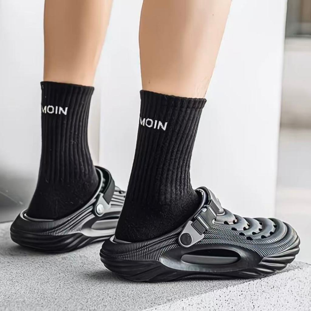 SLIPPERS Summer Outer Wear Dual-Use All Match Anti-Slip Baotou Beach Clogs Shoes For Men - Image 4