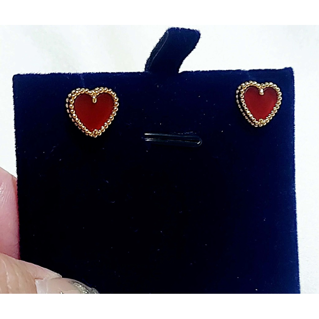 VCA Sweet Alhambra Heart Stud Earrings – 18K Champagne Vermeil with Carnelian product photo 2