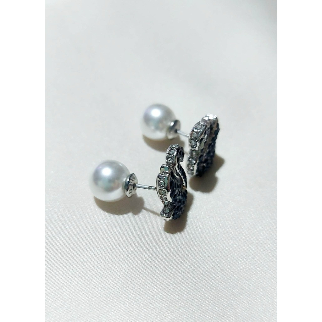 Swarovski Swan Stud Earrings with Pearl Backing – Platinum Vermeil product photo 2