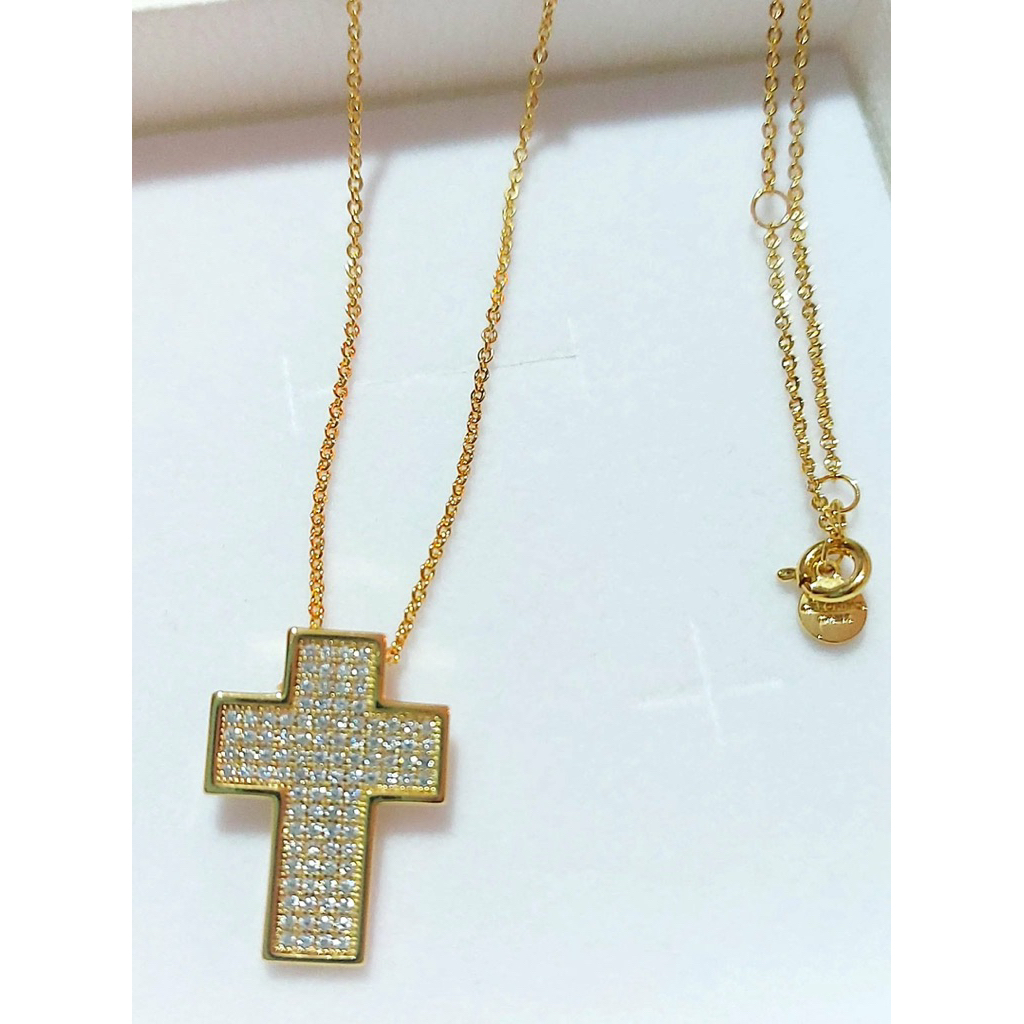 Pavé Cross Pendant Necklace | Adjustable 16–18 Inches | Yellow Gold Setting product photo 2