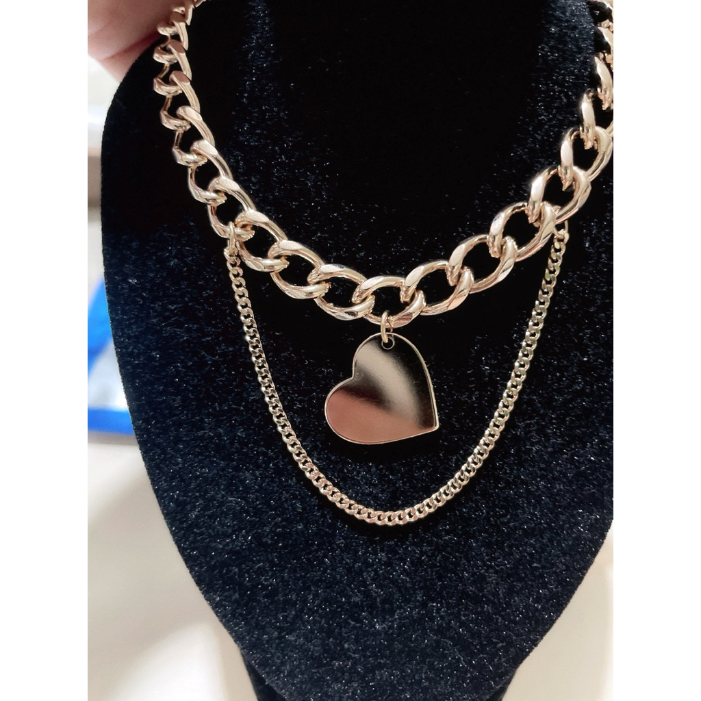 Cadena Heart Necklace product photo 1