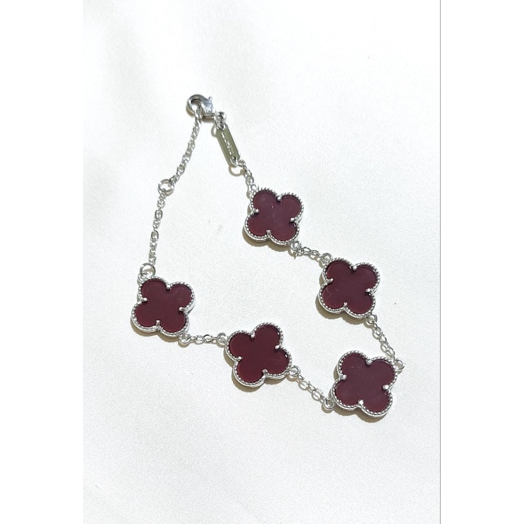 Clover leaf Maroon VC@ Bracelet product photo 2