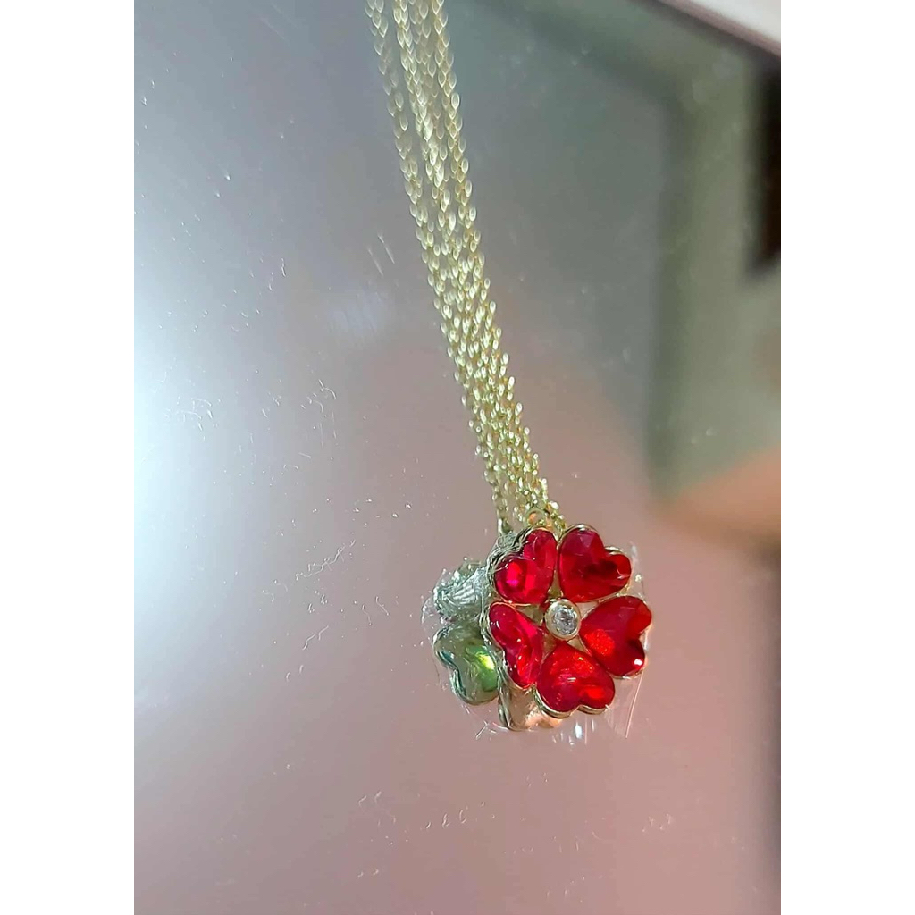 Red Clover Centered Necklace in Yellow Gold Setting | Adjustable 16–18 Inches product photo 3