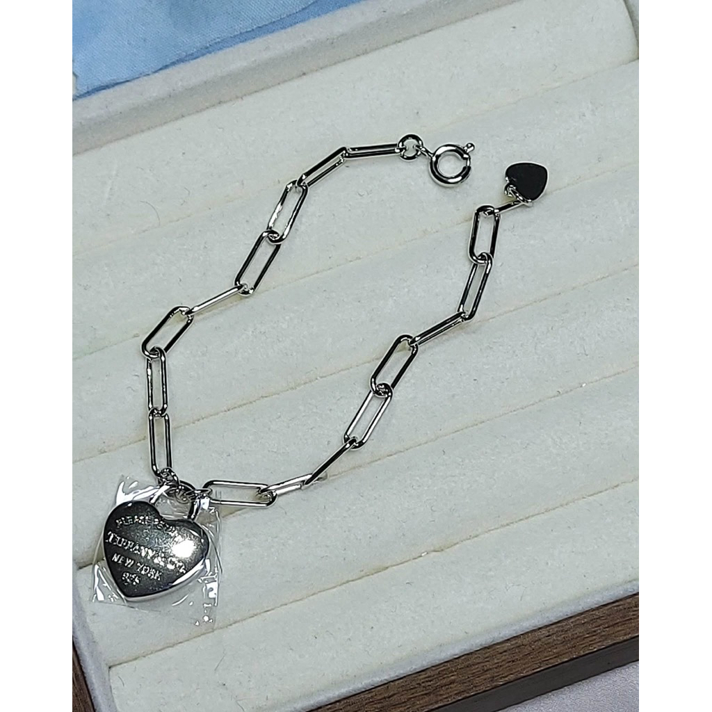 Heart Tag Paperclip Chain Bracelet | Platinum Setting | Adjustable Length product photo 5