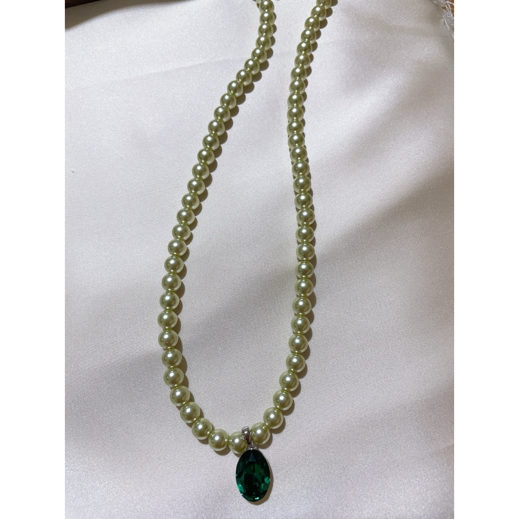 Green Pearl Necklace with Green Garnet Pendant product photo 3