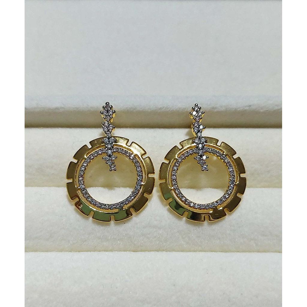 Unique Round Hoop Earrings with Diamond product photo 1