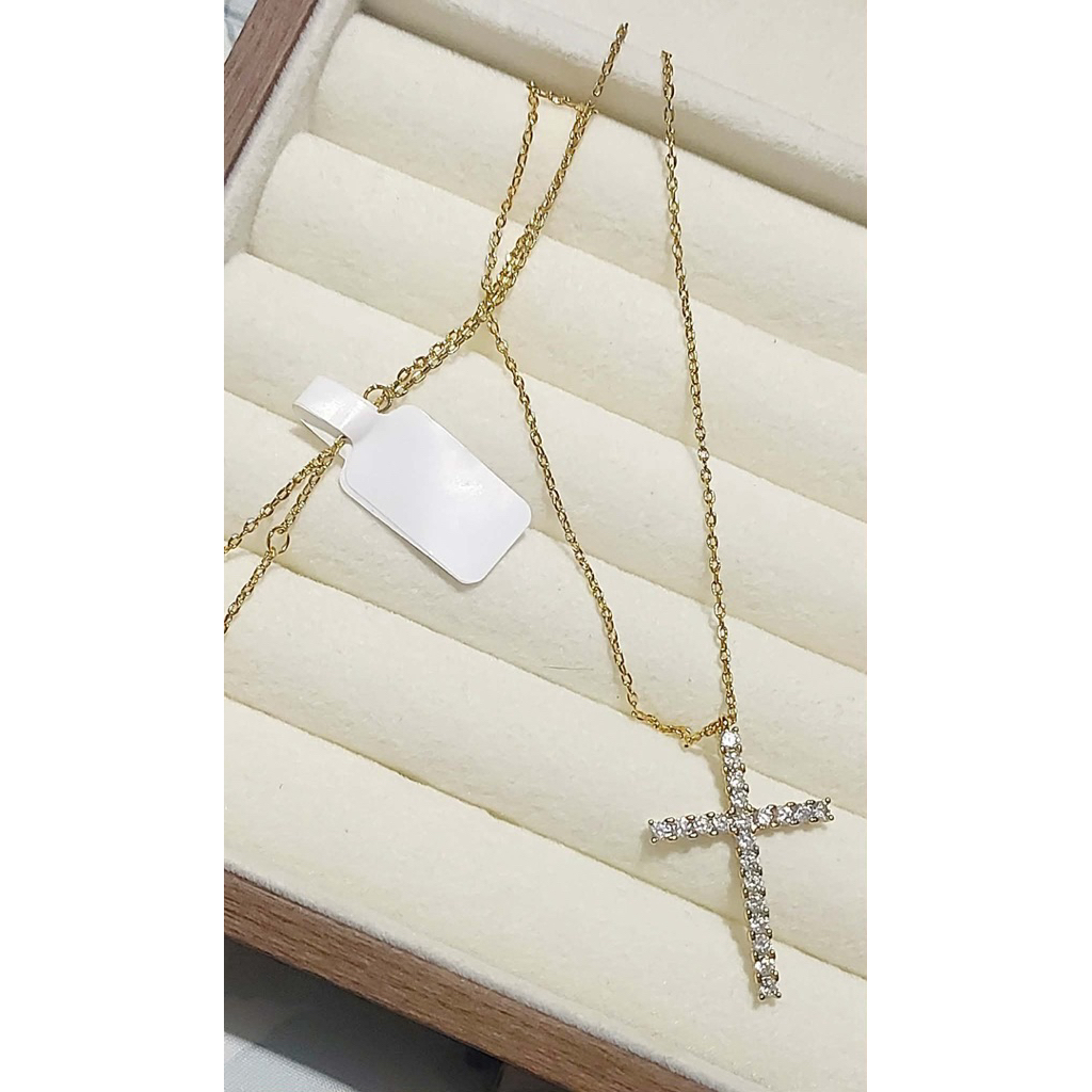 Simple Cross Necklace in Yellow Gold Setting | Adjustable 16–18 Inches