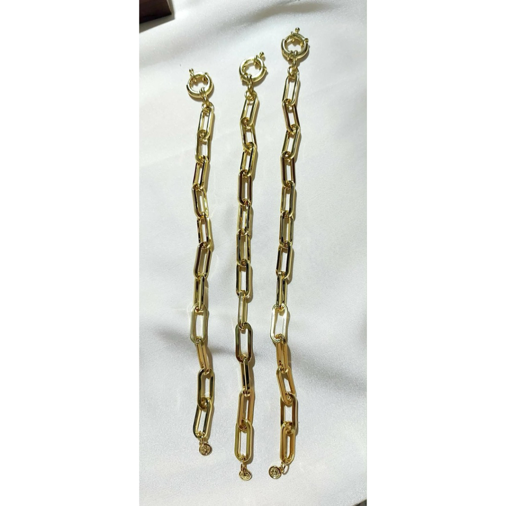 Big Paperclip Bracelet with Sailor Clasp | 18cm & 20cm | Yellow Gold Setting product photo 3