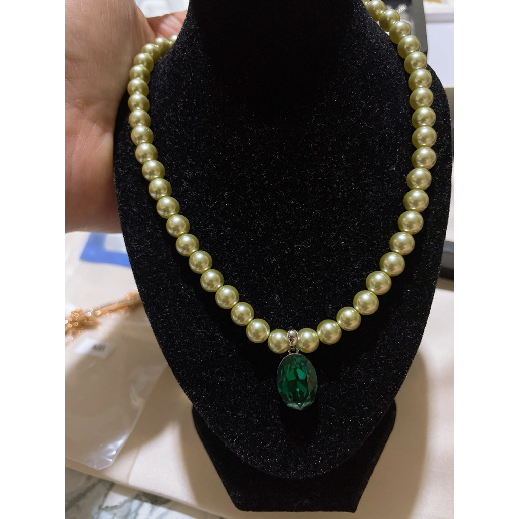 Green Pearl Necklace with Green Garnet Pendant product photo 5