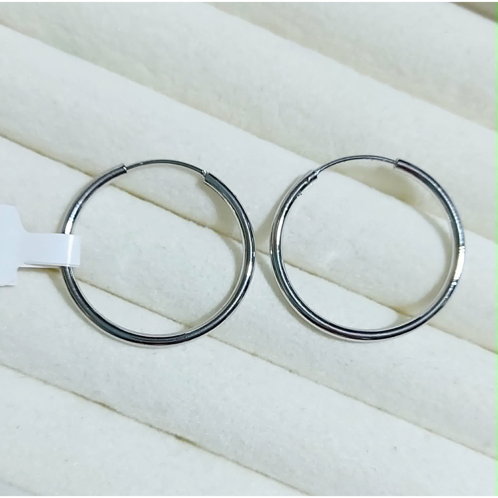 Thin Loop Earrings (2.5cm Diameter) product photo 1