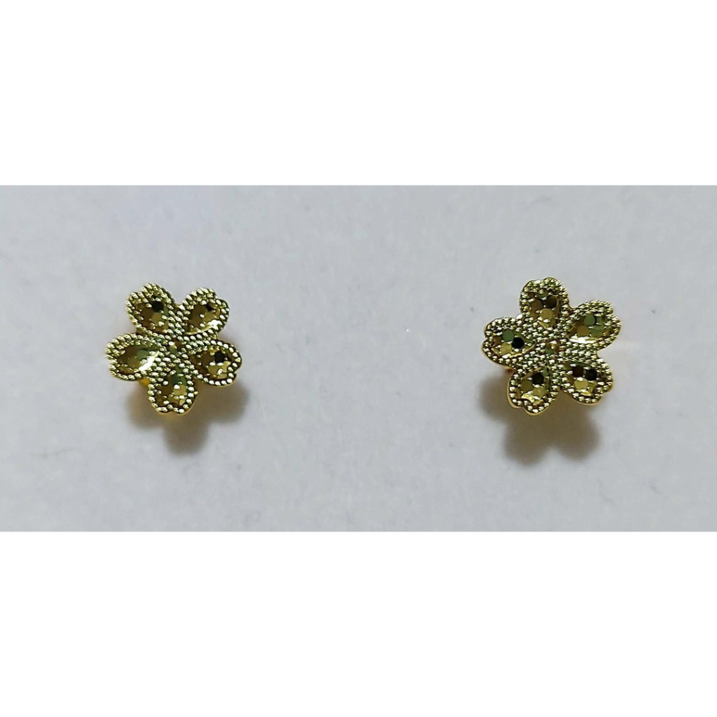 Filigree Flower Stud Earrings | Yellow Gold Setting product photo 2