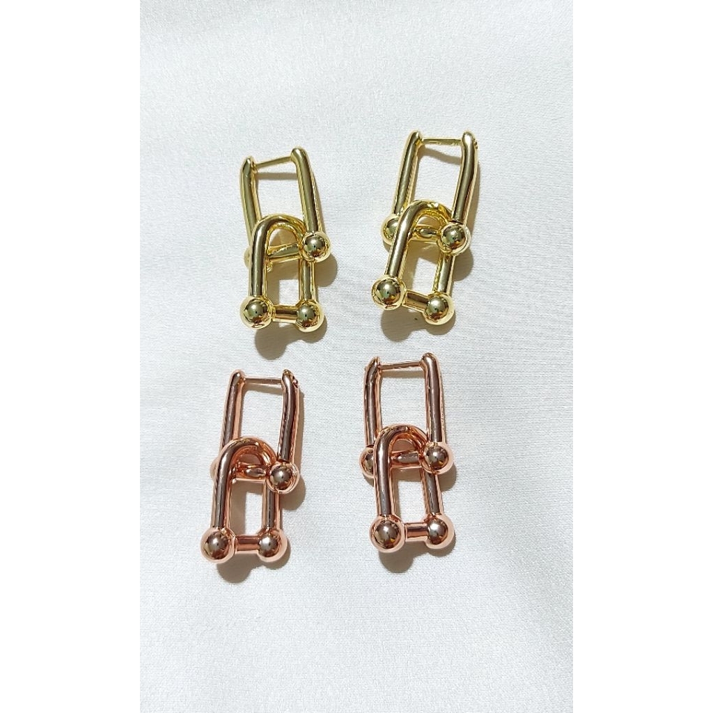 Hardwear Inspired Earrings product photo 2